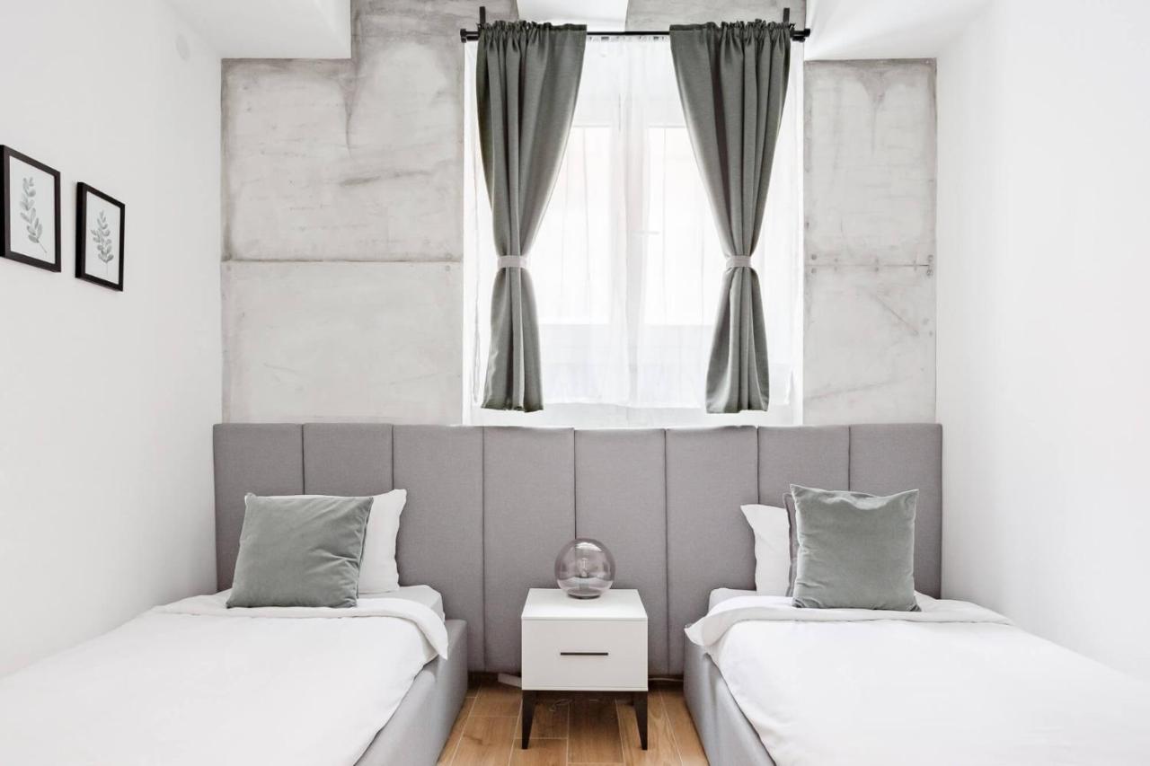 Hostgost Selected Suites - Molerova 9 Belgrade Extérieur photo